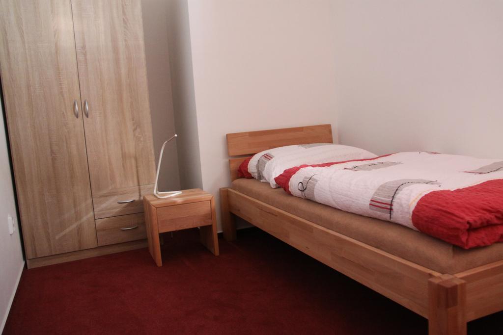 Guest House Krpole Brno Quarto foto